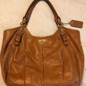 Large Coach shoulder bag